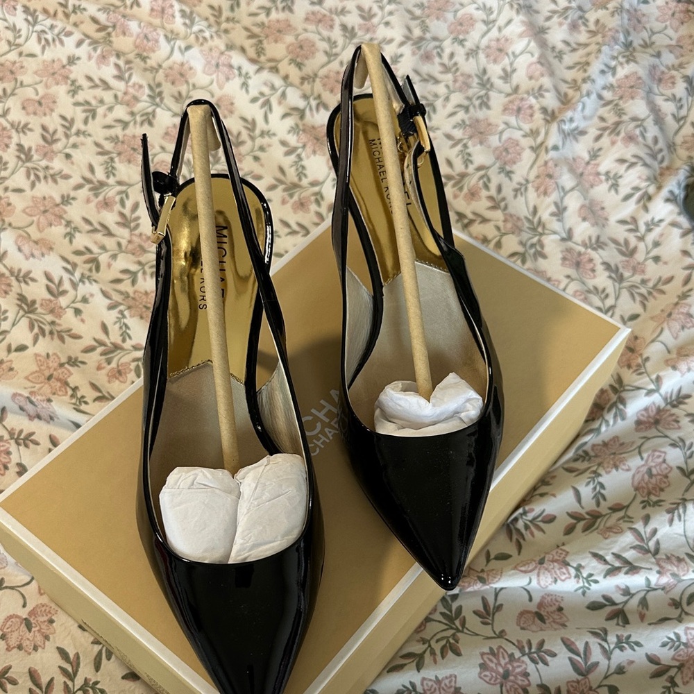 MICHAEL Michael Kors Black Patent Pointed-Toe Slingback Heel